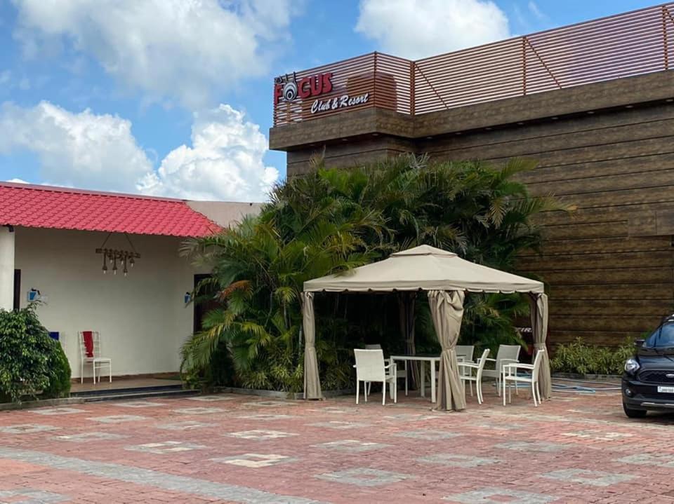 ראנצ'י Focus Club And Resort מראה חיצוני תמונה