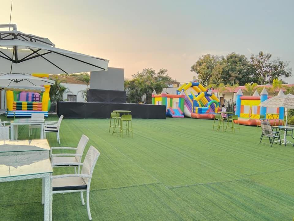 ראנצ'י Focus Club And Resort מראה חיצוני תמונה