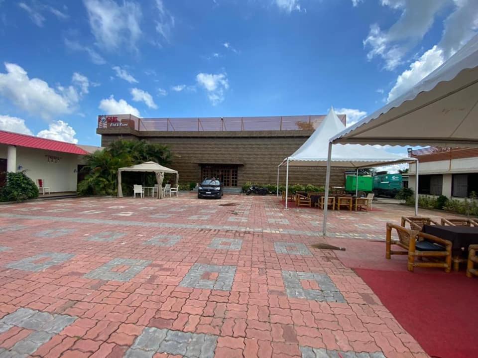 ראנצ'י Focus Club And Resort מראה חיצוני תמונה