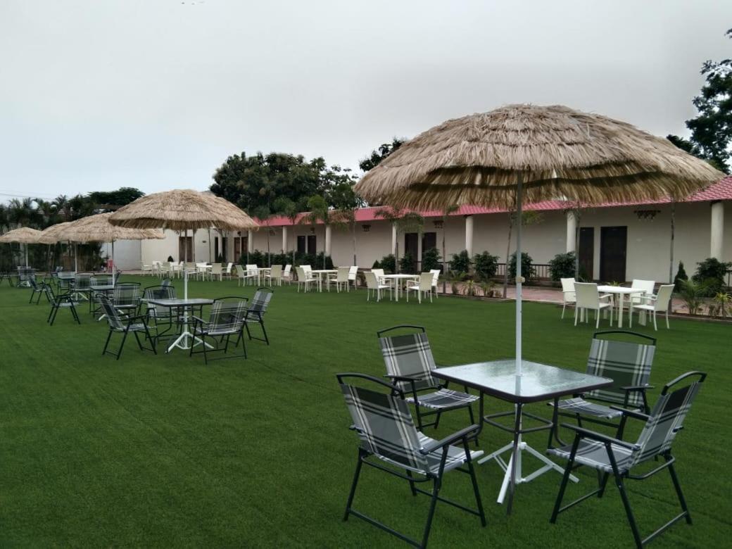 ראנצ'י Focus Club And Resort מראה חיצוני תמונה